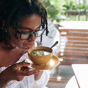 woman-eating-soup